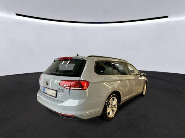 Volkswagen Passat Variant 2.0 TDI DSG Navi AHK LED RFK ACC
