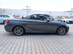 BMW 2 Cabrio 220 i M Sport
