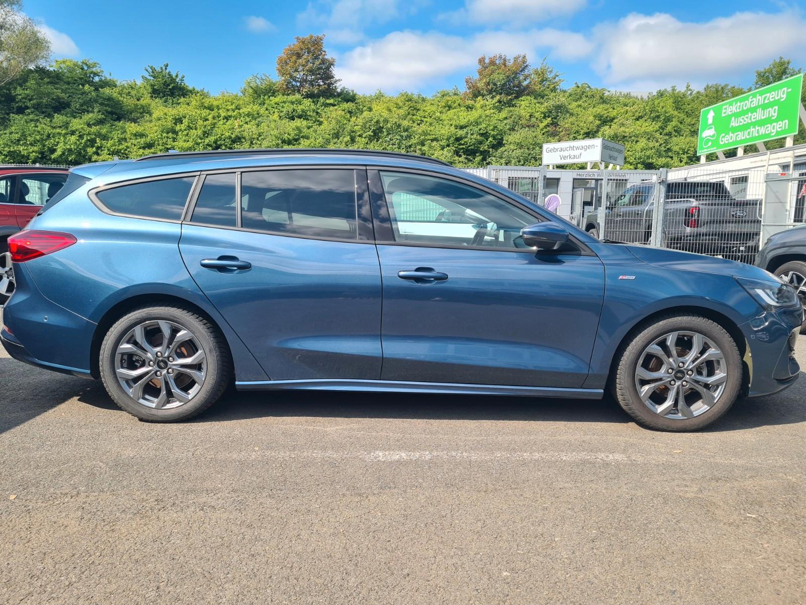 Ford Focus 1.0 Turnier ST-Line X **BLIS*AHK*LED*ACC**