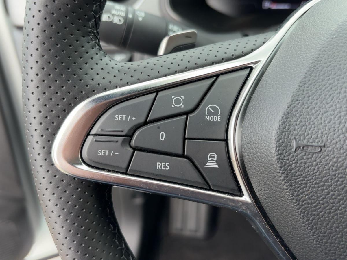 Fahrzeugabbildung Renault Captur Techno Mild Hybrid 160 EDC