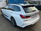 BMW 320d Touring Aut. M Sport - BMW 320 Unfallwagen