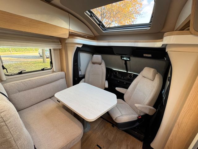 HYMER / ERIBA / HYMERCAR B MC T 580-Mercedes-Autom-LED Scheinw-Distron