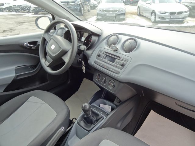 Fahrzeugabbildung Seat Ibiza Lim. Reference Salsa/57TKM/2.Hd/