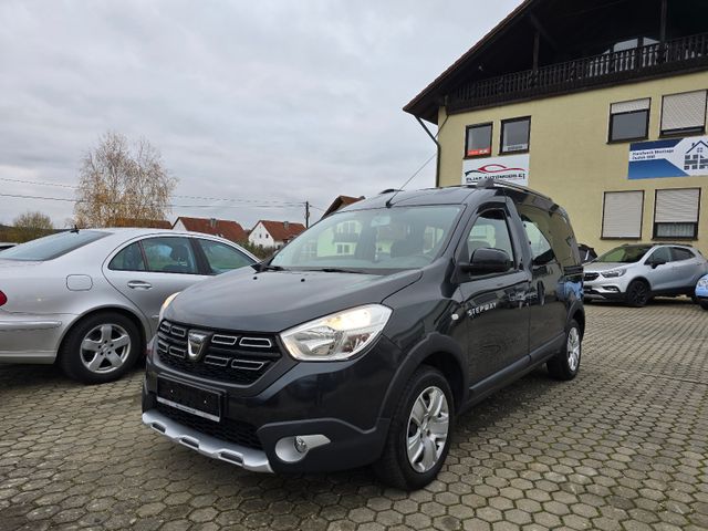 Dacia Dokker Stepway Celebration/ SHZ/ Klima/ PDC/ AHK