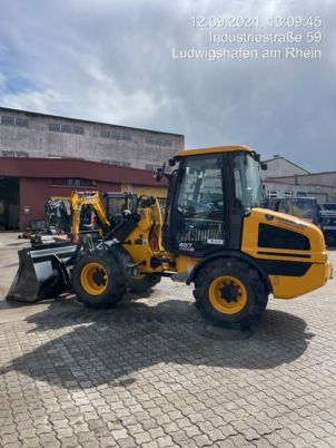 JCB 407