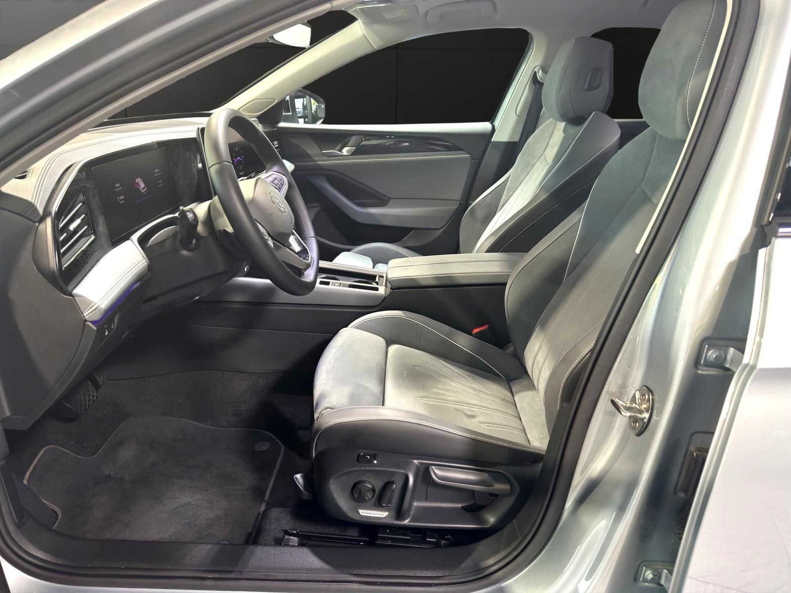 Volkswagen Passat Variant - Bild 10