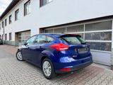 Ford Focus Lim. Trend Automatik Klima/Tempo/PDC/1Hand - Ford Focus mit Diesel-Antrieb: Limousine