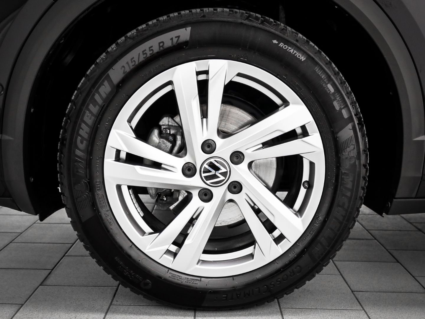 Volkswagen T-Roc 1.0 TSI R line Navi LED Kamera foto 3