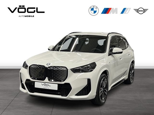 BMW iX1 xDrive30 M Sportpaket HK HiFi DAB LED RFK