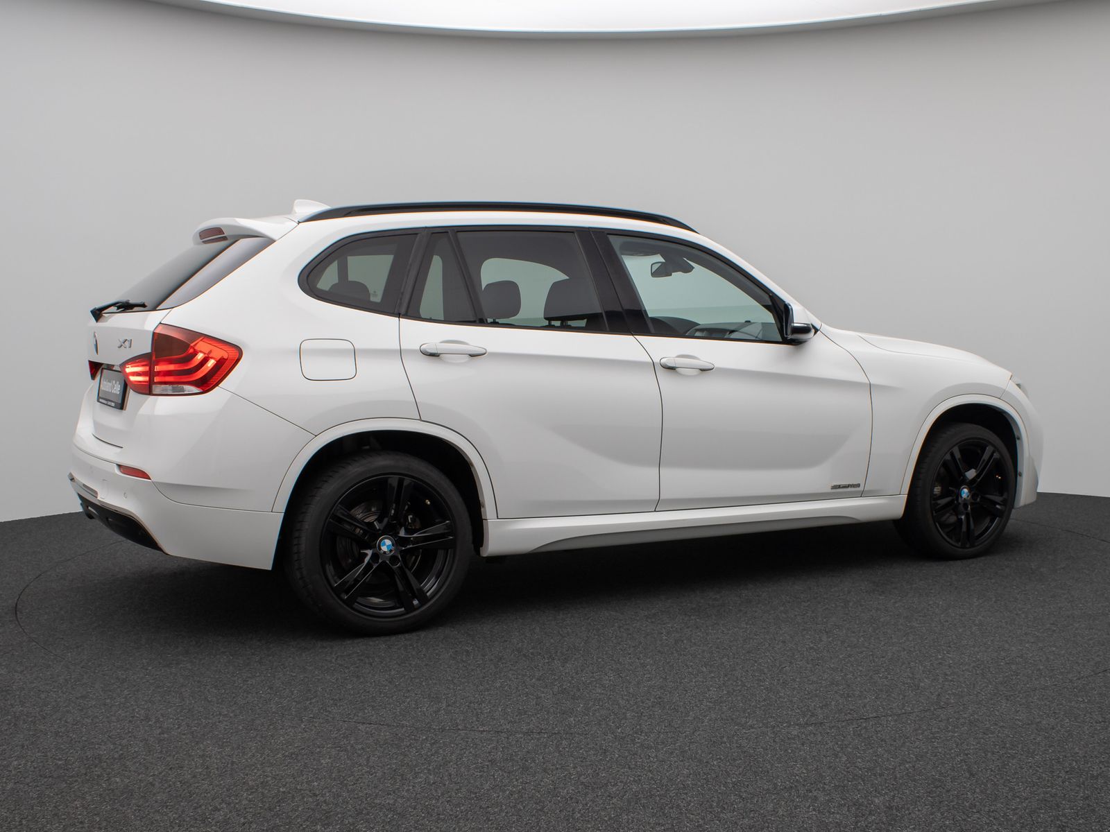 Fahrzeugabbildung BMW X1 sD18i M Sport Navi SitzhzgPDC Xenon AHK 8fach