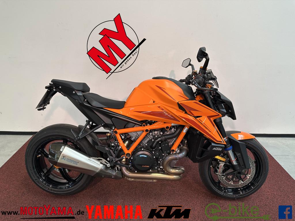 KTM 1390 SUPER DUKE R EVO inkl. AKRA, TECH PACK uvm.