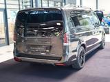 Mercedes-Benz V 250 d AVANTGARDE AMG Lang Airmatic  8 Sitzer - : Sitzer 8