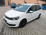 Volkswagen Touran Cup 140 PS TDI Climatronic 7 Sitze PDC - Volkswagen Touran mit Diesel-Antrieb: Ps 140