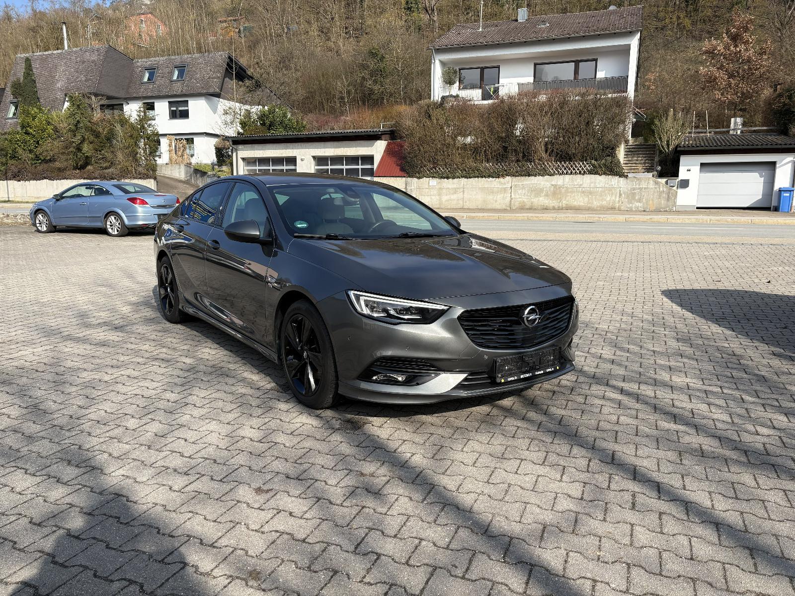 Opel Insignia Grand Sport OPC Exclusive