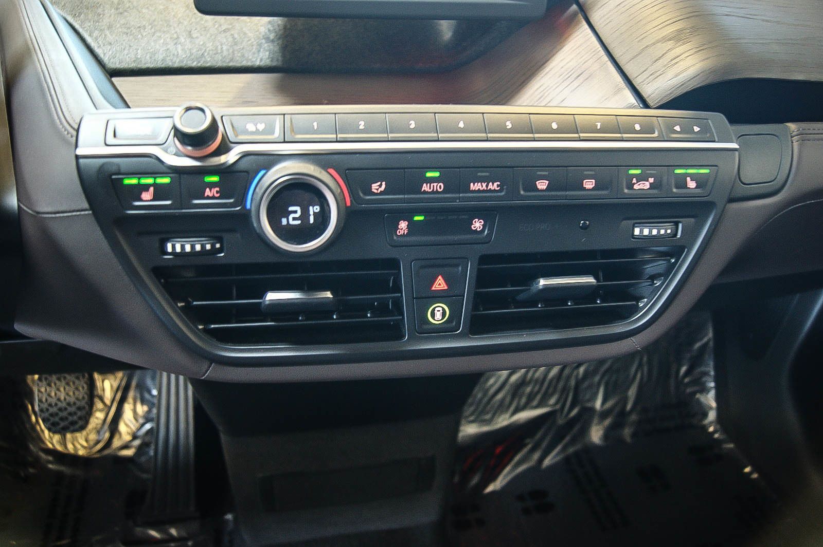 Fahrzeugabbildung BMW i3 s Edition Unique Forever HARMAN-KARDON EGSHD