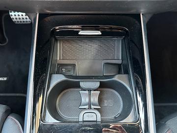 2022 Mercedes-BENZ EQB — миниатюра 24