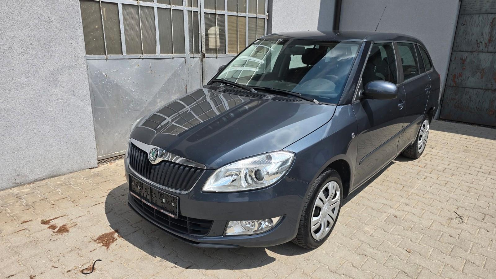 Skoda Fabia 2011 — photo 13