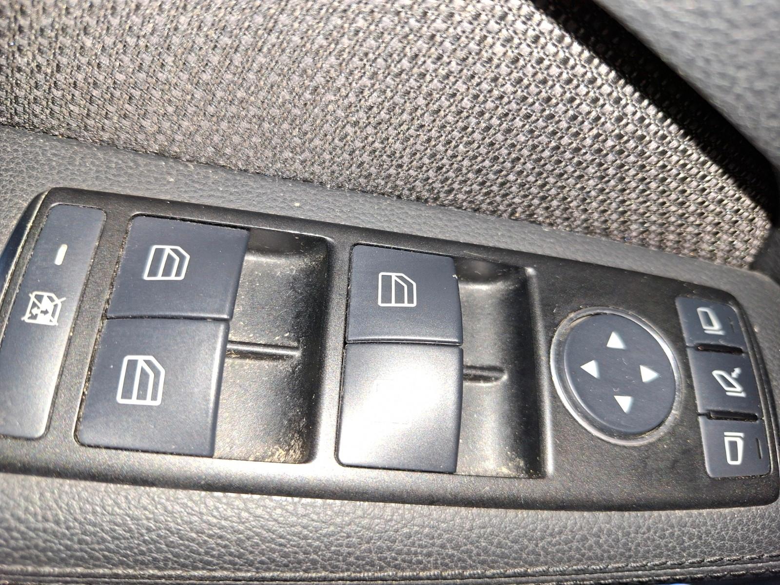 Mercedes-Benz E 220 CDI T BlueEFFICIENCY AVANTGARDE AVANTGARDE