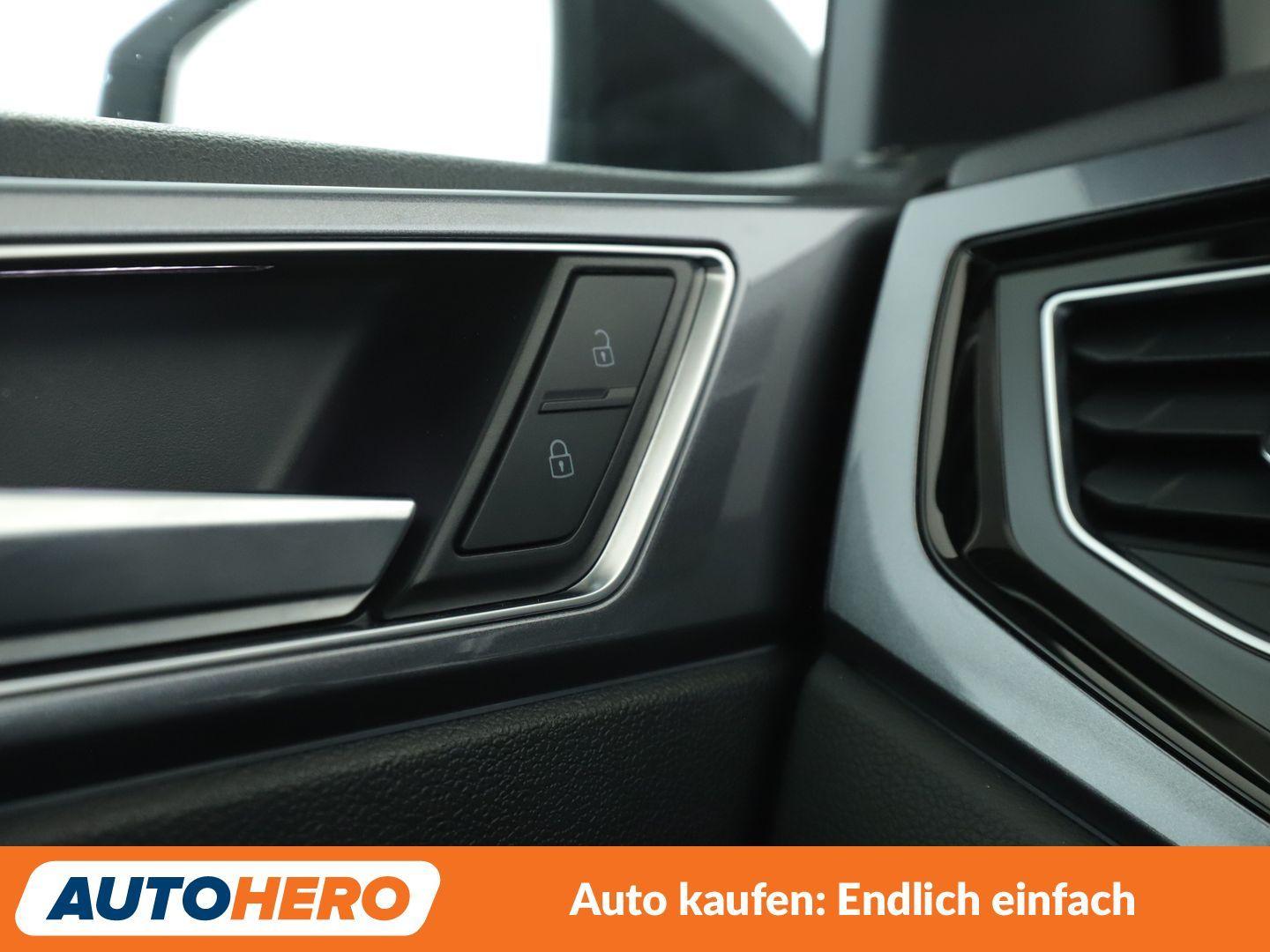 Volkswagen Polo 1.5 TSI ACT Highline Aut.*NAVI*ACC*PDC*SHZ*