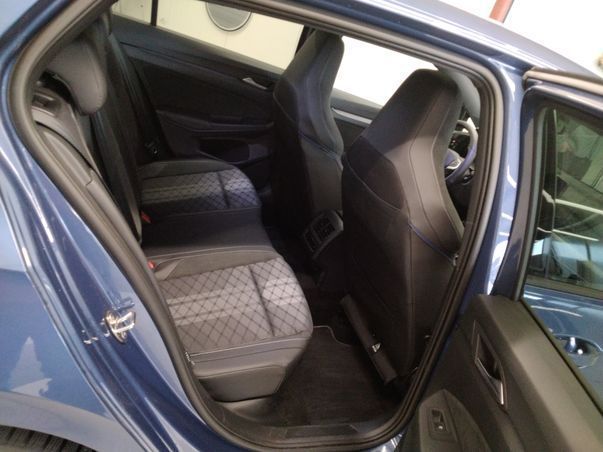 Volkswagen Golf - Bild 9