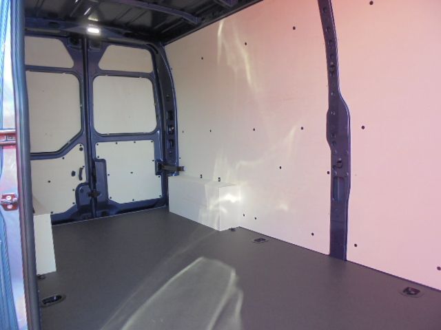 Fahrzeugabbildung Renault MASTER Kastenwagen FWD Kasten L3H2 3,5t ENERGY d