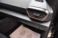 CUPRA Leon 1.5 eTSI Sportstourer~PANO~Assistenzpak. XL