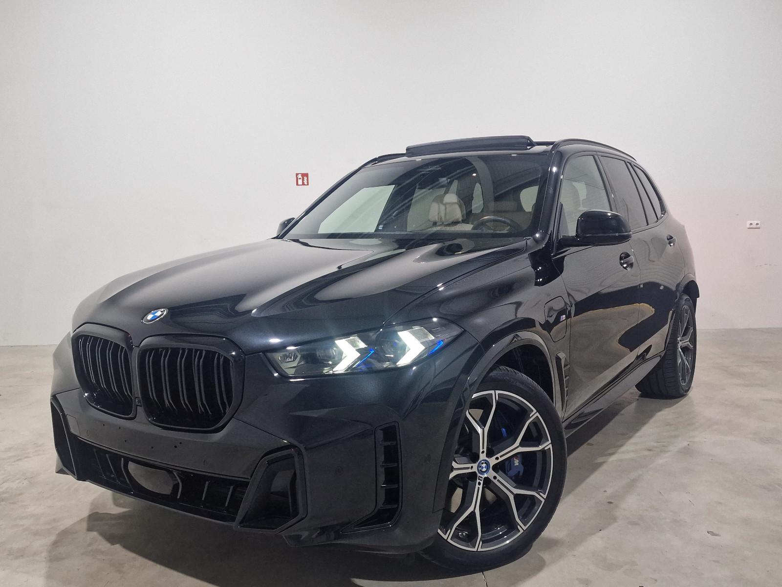 BMW X5 50e M-SPORTPRO/SKYLOUNGE/MASSAGE/LUFTFEDERUNG