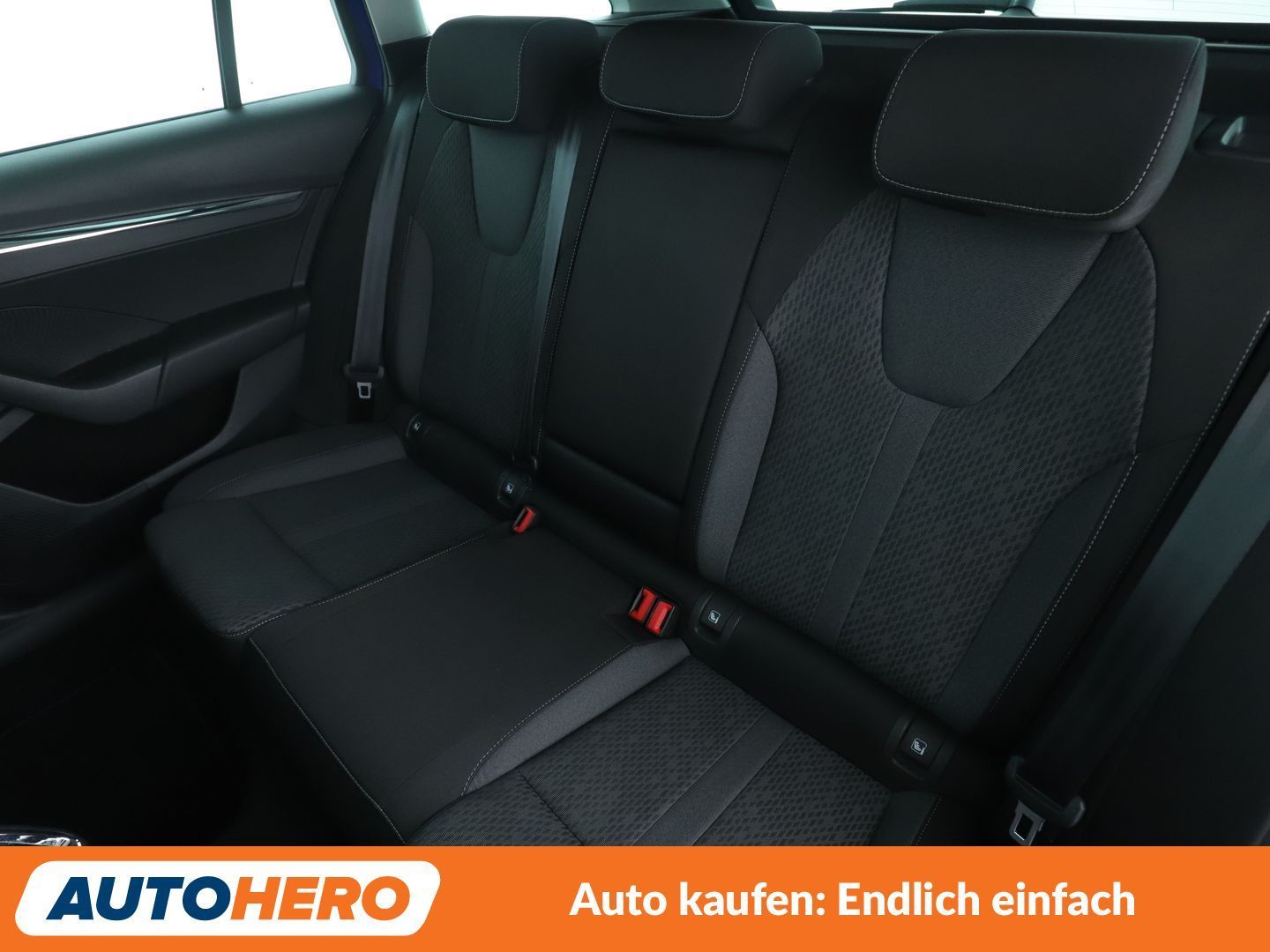 Skoda Octavia 1.5 TSI ACT First Edition *NAV*ACC*CAM* foto 14