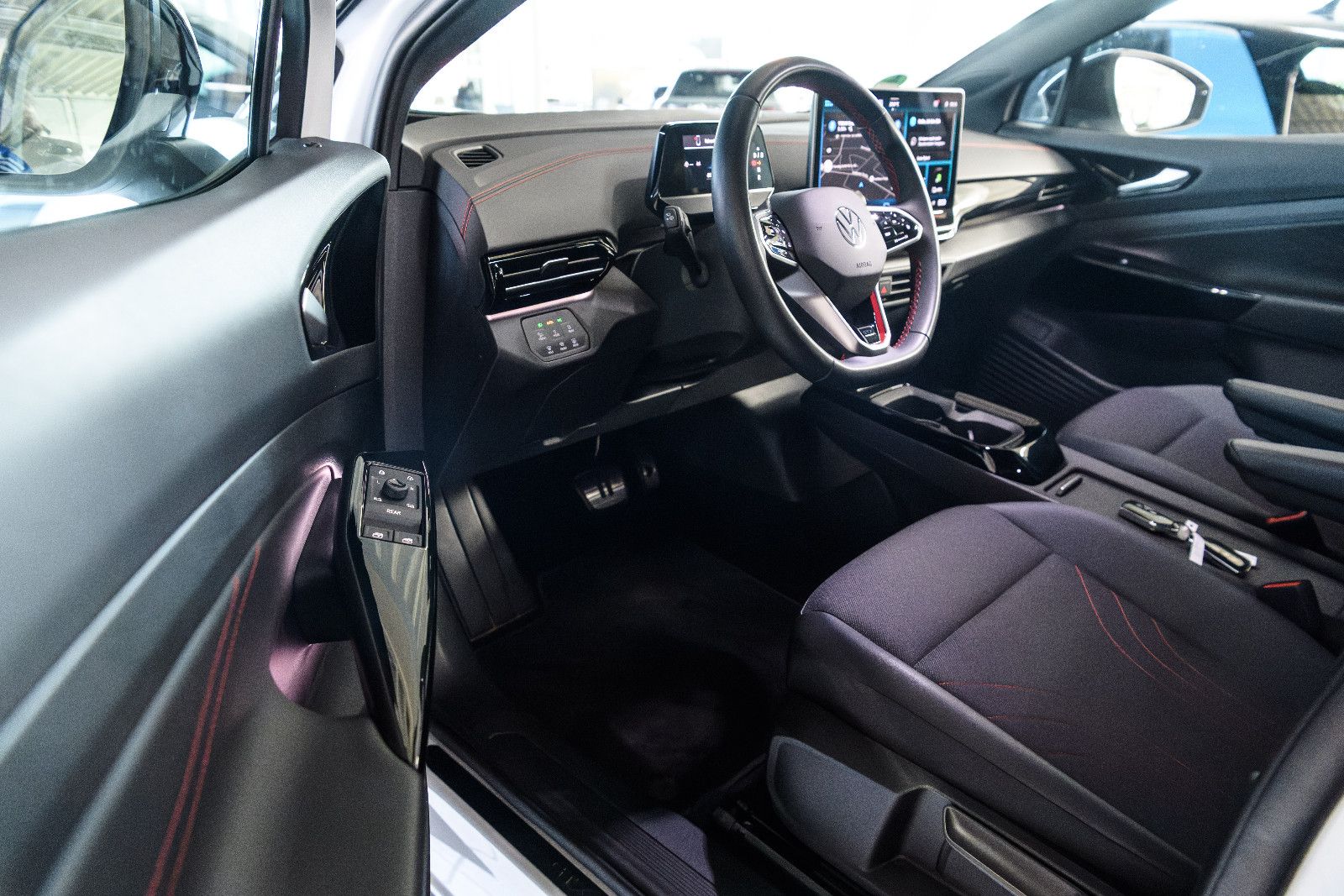 Fahrzeugabbildung Volkswagen ID.4 GTX 4Motion IQ-LED+360°KAM+E-HECK+WÄPU+APP