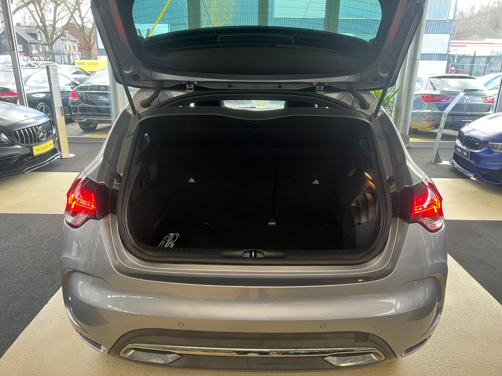 Fahrzeugabbildung Citroën DS4 Crossback *RÜCKFAHRKAMERA*NAVI*