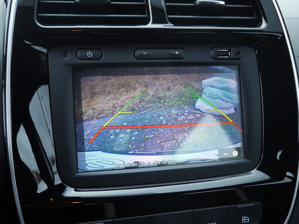 Fahrzeugabbildung Dacia Spring Essential KLIMA PDC RÜCKFAHRKAMERA NAVI