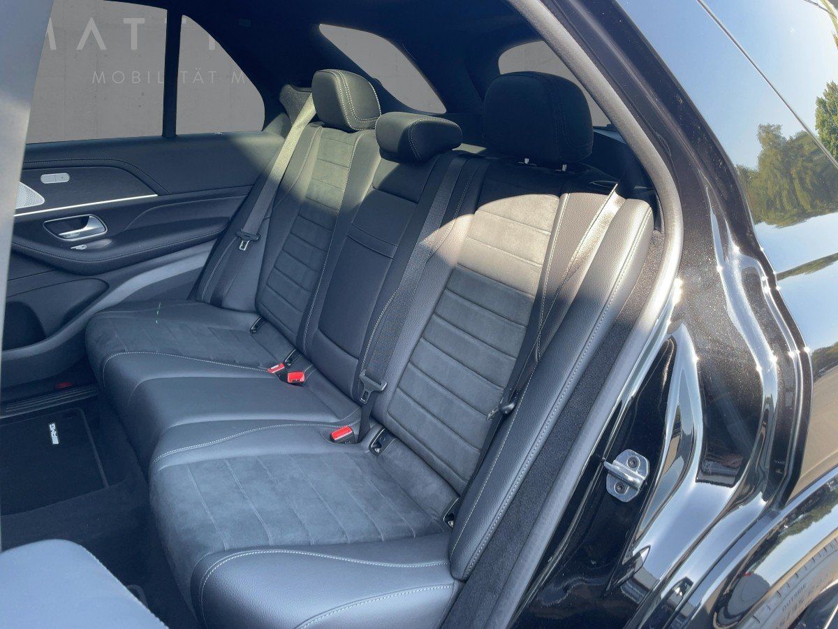 Fahrzeugabbildung Mercedes-Benz GLE 450 d 4M AMG/Night/Pano/360°/AHK