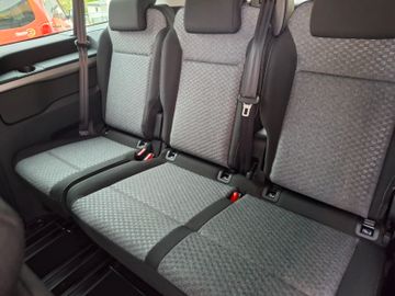 Opel Zafira Life - 12