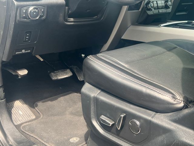 Ford F 250 Super Duty Lariat 4X4 Automatik,Leder,navi