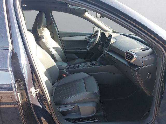 Formentor VZ e-HYBRID AHK-klappbar,Panodach,Navi