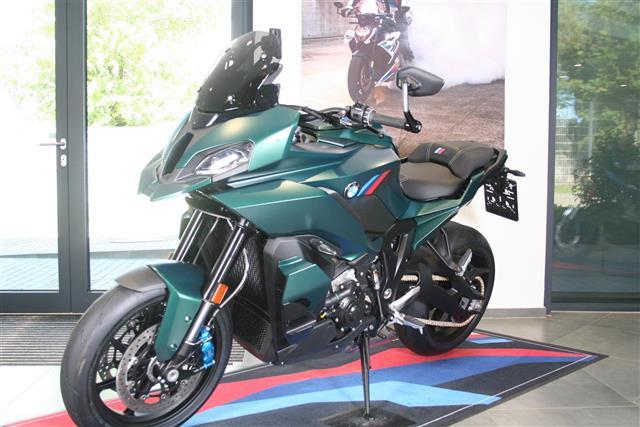 BMW M 1000 XR
