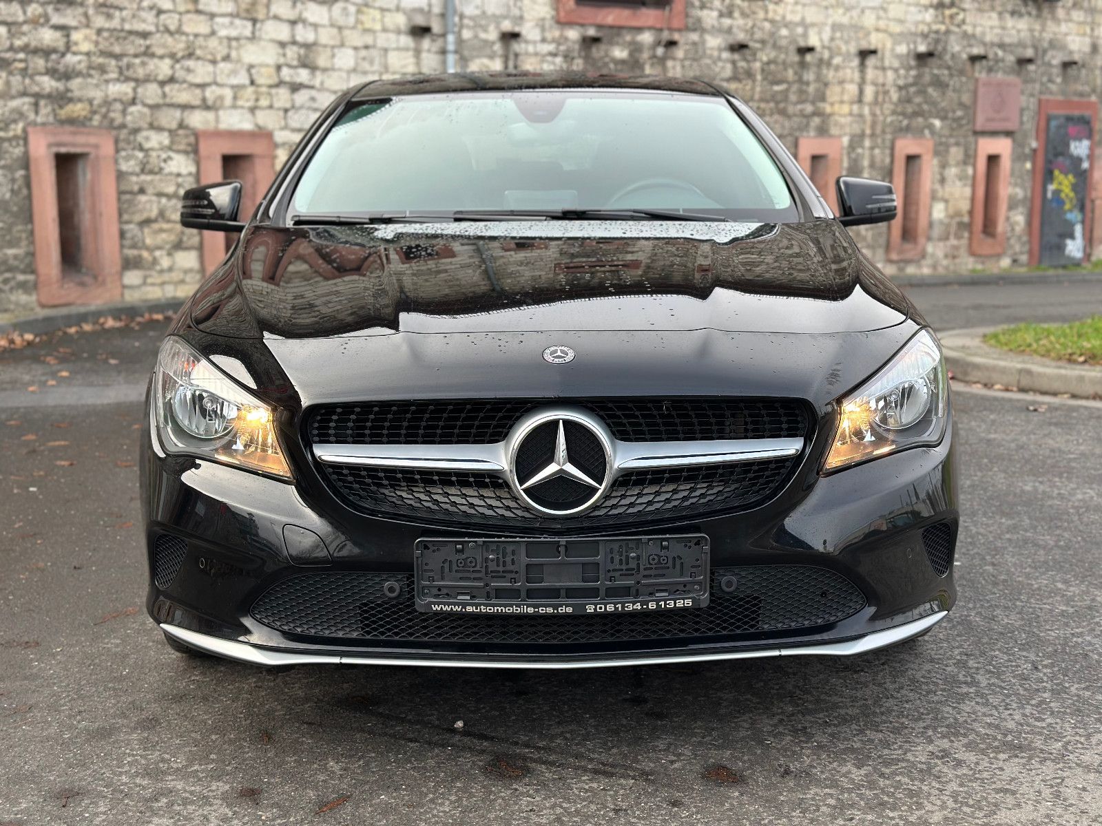 Fahrzeugabbildung Mercedes-Benz CLA 200 d SHOOTING BRAKE BUSINESS*AUTOM+NAVI*