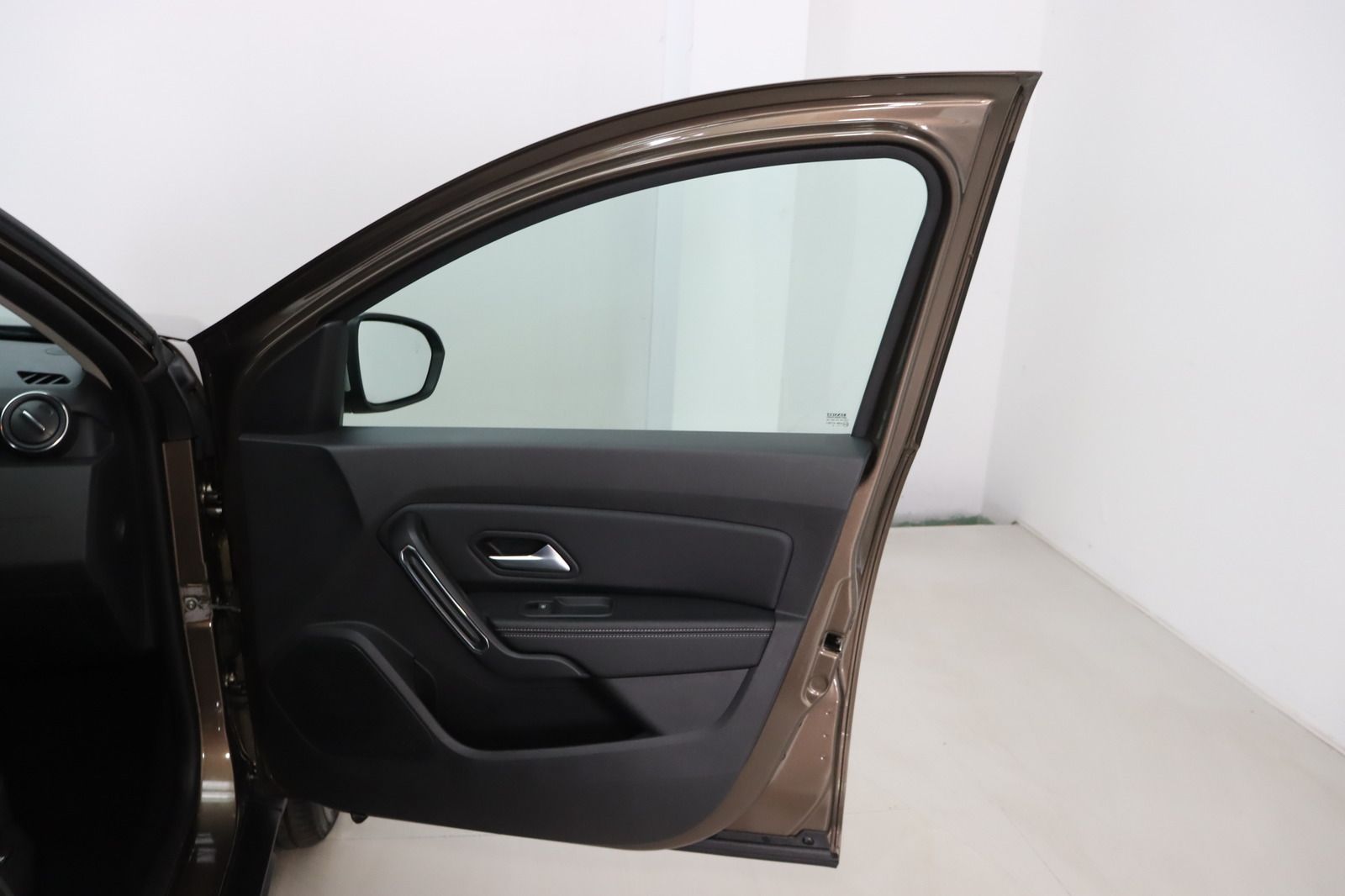 Fahrzeugabbildung Dacia Duster II 1.4 * 1. Hand * Navi * SHZ