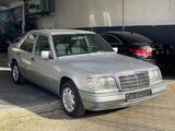 Mercedes-Benz E280 - Mercedes-Benz E 280 in Düsseldorf