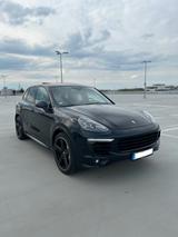 Porsche Cayenne S Diesel Sport Design PDLS+ 21 Zoll - Porsche Cayenne Gebrauchtwagen in Stuttgart