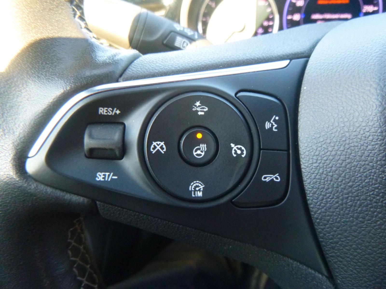 Opel Insignia B Sports Tourer  >AUT/AHK/KAM/LED/Leder