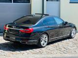 BMW 740d xDrive Shadow-Line +CARPLAY+HUD+LASER+360°+ - BMW 740 Limousine 740d xdrive mit Diesel-Antrieb