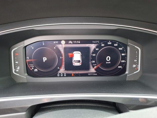 Fahrzeugabbildung Volkswagen Tiguan Life 2.0TDI DSG Navi LED ACC elekHeck