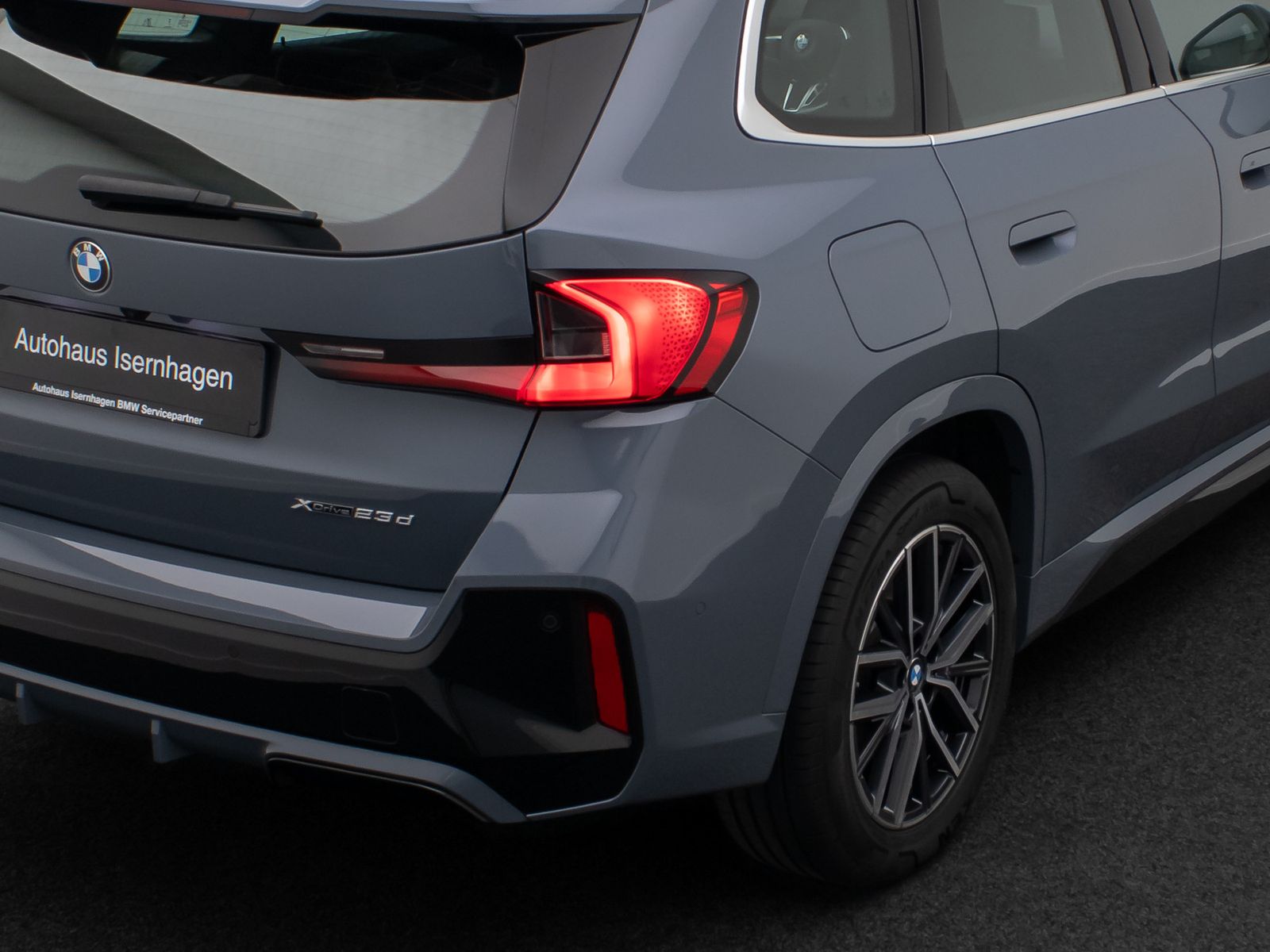 Fahrzeugabbildung BMW X1 xD23d M Sport 360&deg; HUD H/K AHK Panorama DAB