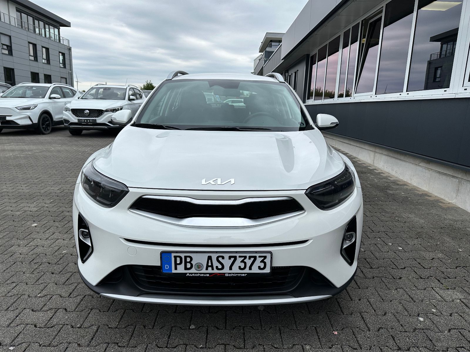 Fahrzeugabbildung Kia Stonic 1.0T 100PS  MT VISION LED
