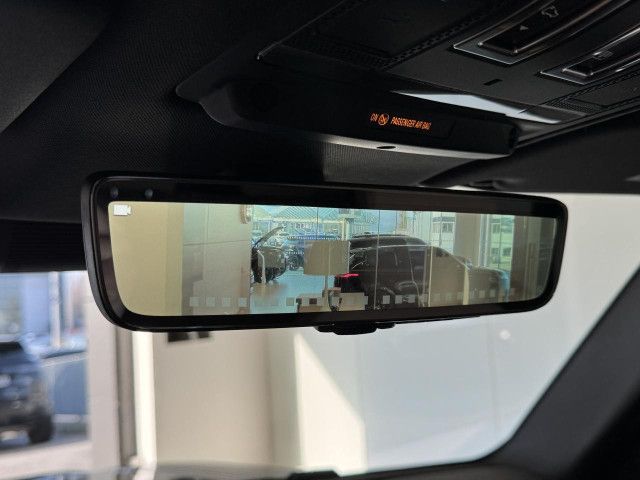 Foto Nummer 15: LAND ROVER Defender