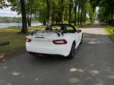 Fiat 124 Spider lusso Aut. - weiße Fiat 124 Spider