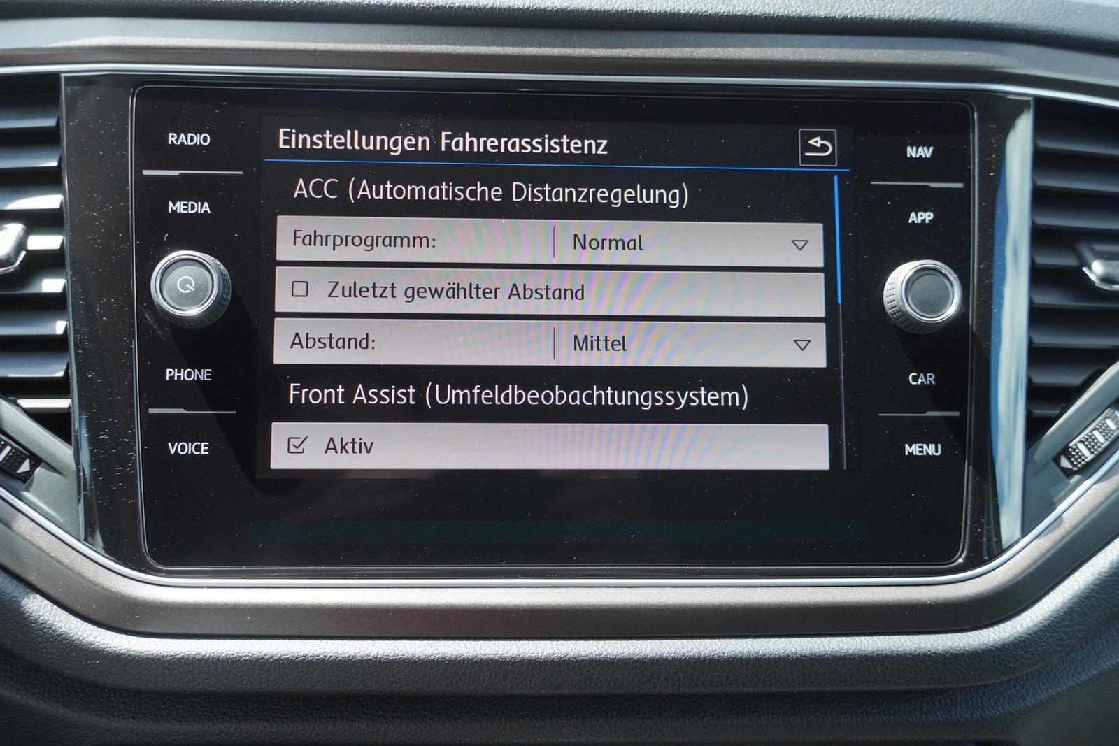 Volkswagen T-Roc 1.5 TSI DSG Style LED Navi AHK ACC PDC
