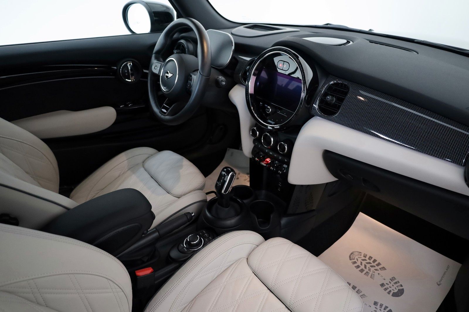 Fahrzeugabbildung MINI Cooper S JCW Trim Leder,Nani,LED,HUD,Apple CarP.