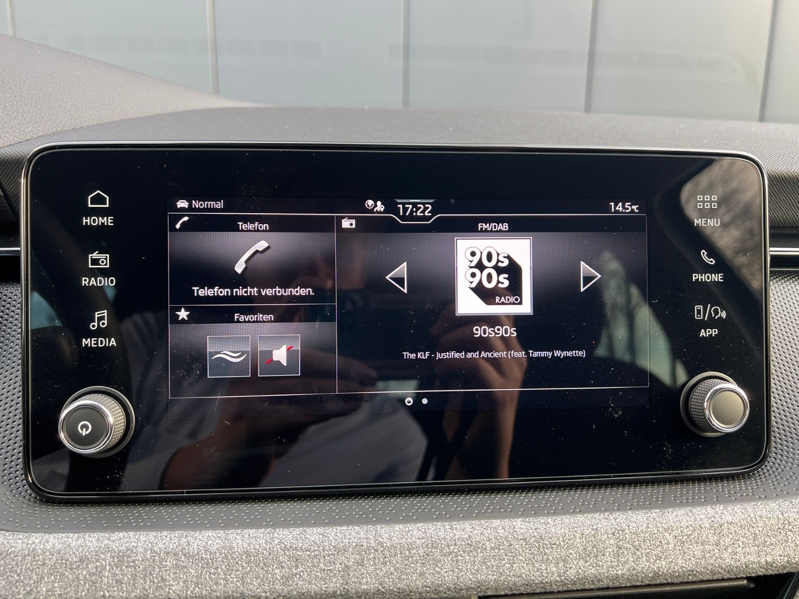 Fahrzeugabbildung SKODA Scala Selection 1.0 TSI DSG *AHK, LED, ACC, Kame